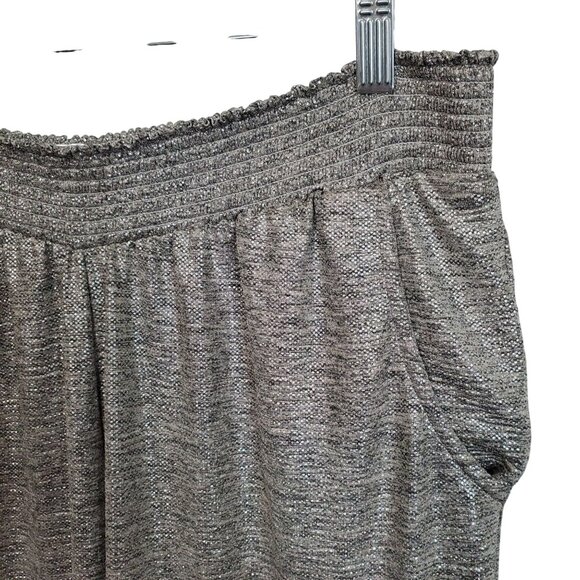 By Anthropologie L Petite Pants Metallic Silver Lightweight Knit Lounge Jogger - Picture 13 of 14